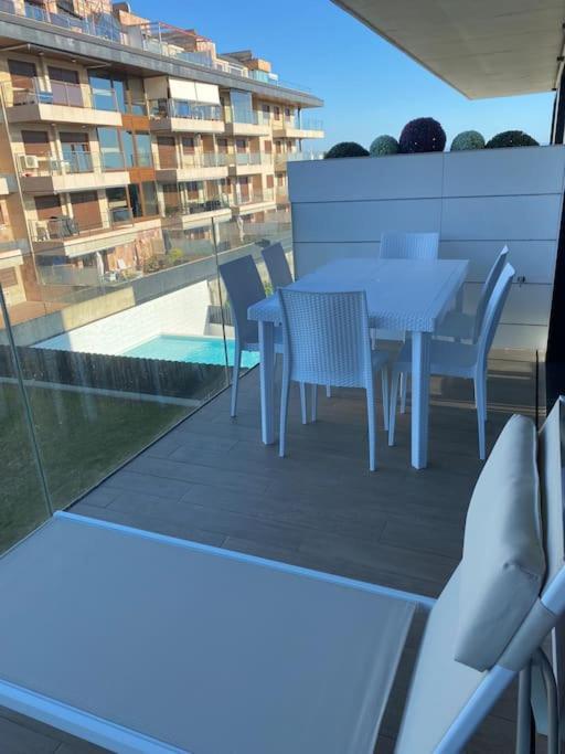 Precioso Apartamento Con Terraza Y Piscina En Portonovo-Sanxenxo 외부 사진